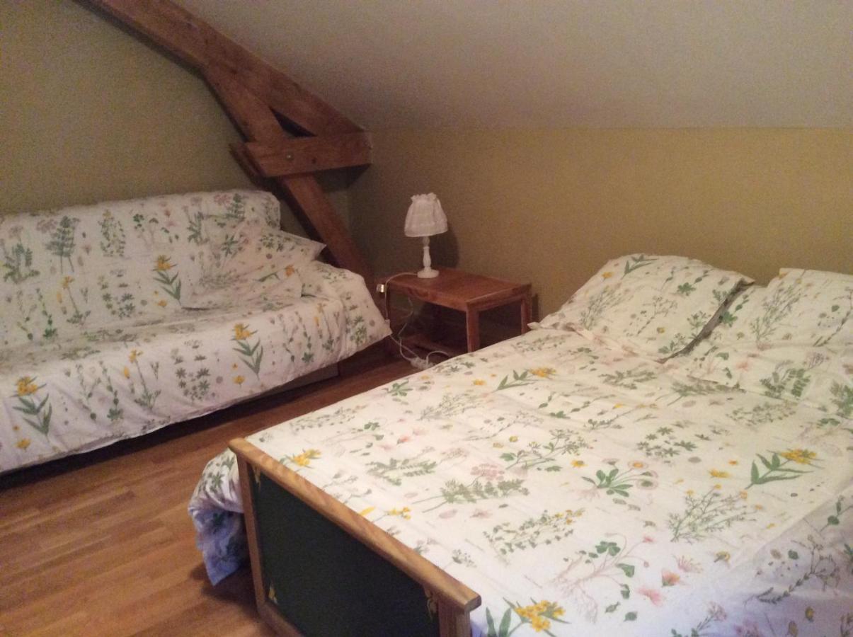 Chambre D'Hote Les Carlines 阿维厄 外观 照片